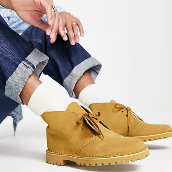 NIB CLARKS Nubuck Chukka Boot Rugged Mid Desert Ortholite Cushion Lug Shoe 12 - Picture 1 of 9